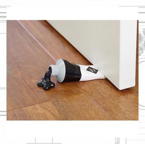 Дверные стопперы - это специальные приспособления, призванные облегчить и упростить жизнь. 03