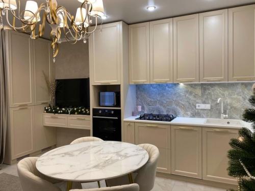 В прошлом году закончили капитальный ремонт. 01