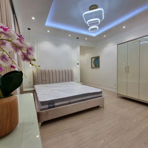 132 кв.  м за 155 тыс. 07