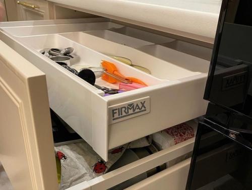 В прошлом году закончили капитальный ремонт. 05