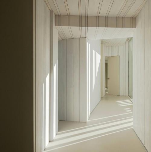 Коттедж на берегу моря. 02