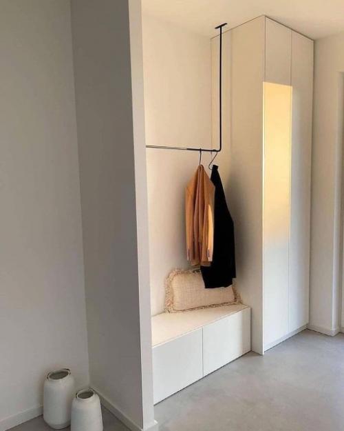 Современный нейтральный интерьер с черными акцентами. 09