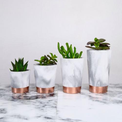 Думаете, что мрамор уместен , внимание, только в кухне или в ванной комнате? 03