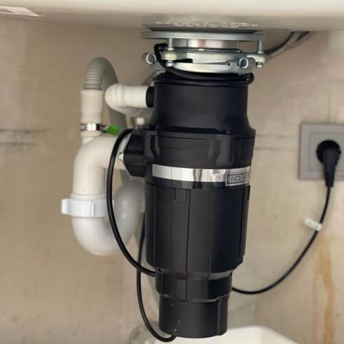 Кухня после монтажа в малогабаритной квартире. 04