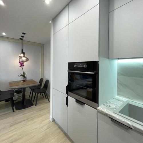 Кухня после монтажа в малогабаритной квартире. 05