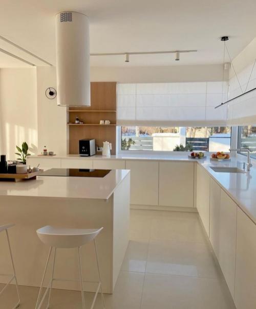 На такой огромной площади скандинавский стиль очень хорошо вписался. 06