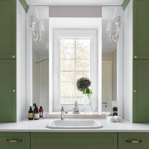 Насыщенный интерьер уютного домика. 09