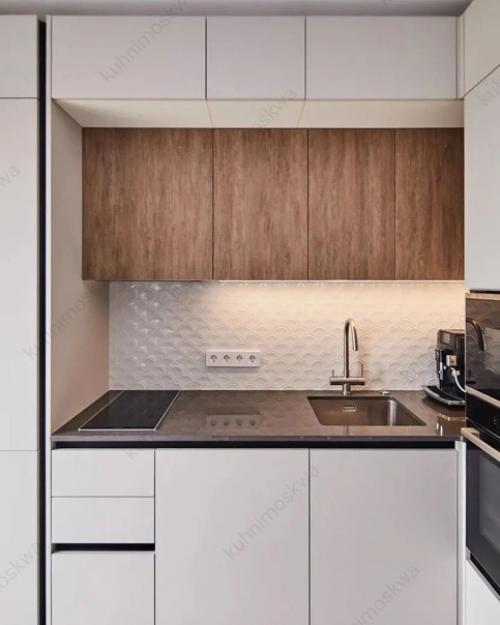 У нас кухня небольшая, но мы выжали из нее максимум. 07