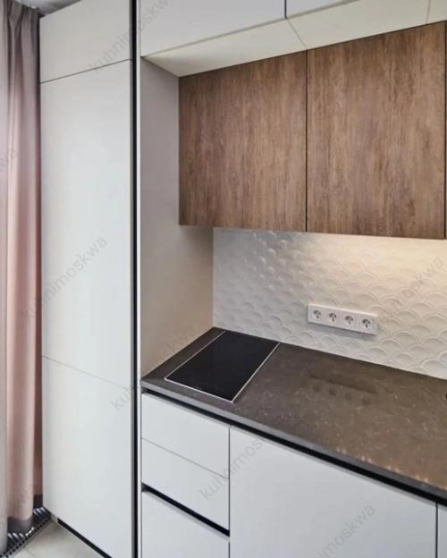 У нас кухня небольшая, но мы выжали из нее максимум. 04