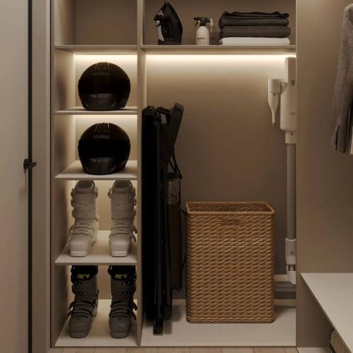 Яркий и насыщенный интерьер двухкомнатной квартиры. 07