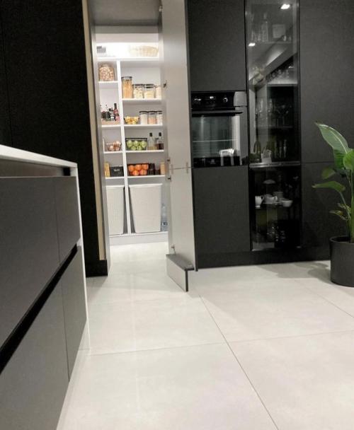 Остается только залипать и немного завидовать этой красоте. 08