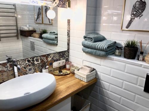 Ремонту в санузле больше года. 06