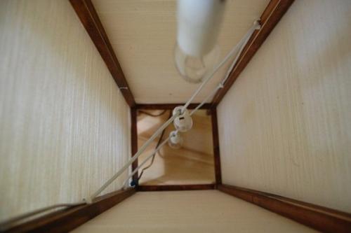 Большая напольная лампа может быть без особого труда сделана своими руками. 03