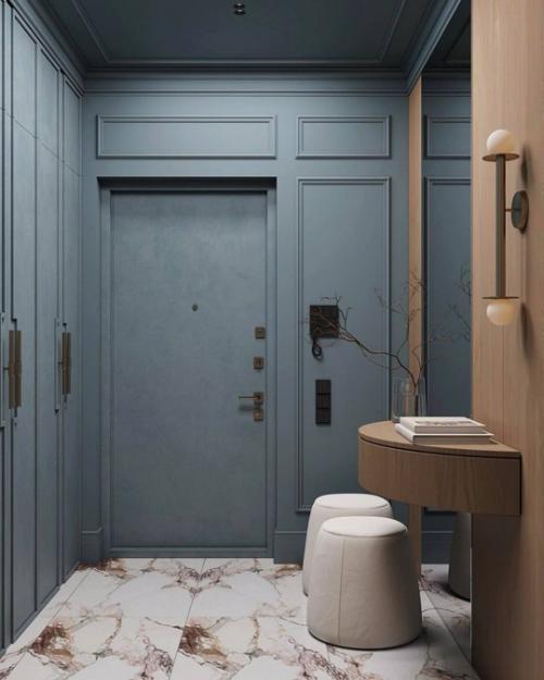 Как вам такой насыщенный и стильный интерьер прихожей. 01