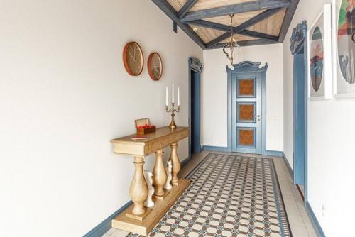 Этот дом создан для тех, кто ценит комфорт, свободу и живое общение. 09 Этот дом создан для тех, кто ценит комфорт, свободу и живое общение. 09