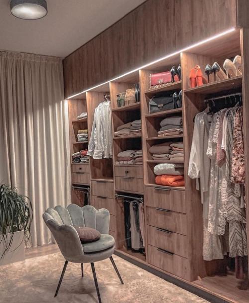 Остается только залипать и немного завидовать этой красоте. 04