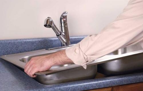 Установка кухонной мойки. 02 Установка кухонной мойки. 02