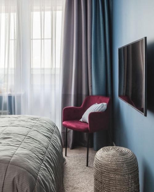 Изолированная кухня, гостиная, спальня, ванная, продуманные системы хранения - здесь поместилось все. 08