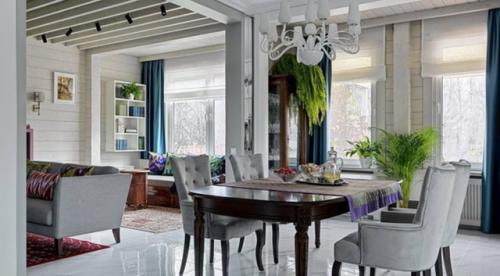 Этот дом - настоящий хранитель воспоминаний и культурных традиций. 03