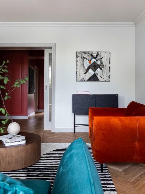 Проект, который дизайнер сам называет Малахитовая Шкатулка - и не случайно. 03