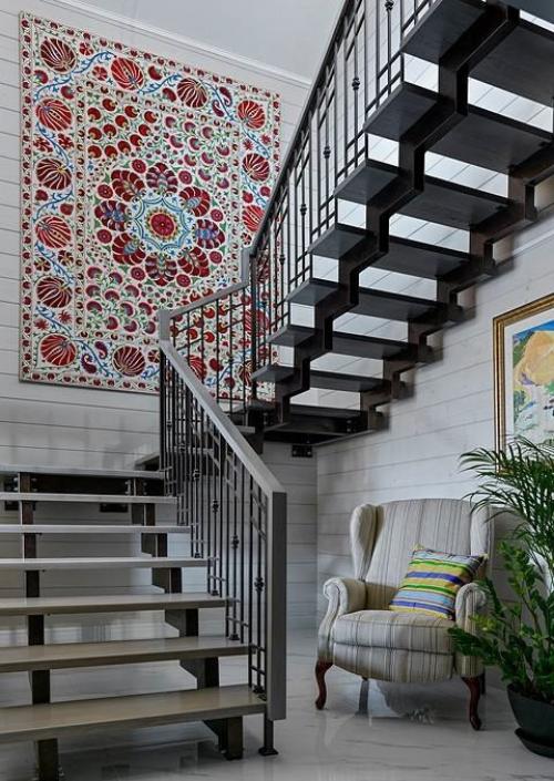 Этот дом - настоящий хранитель воспоминаний и культурных традиций. 08