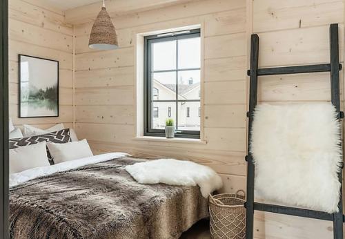 Шале из светлого дерева с современным декором. 06