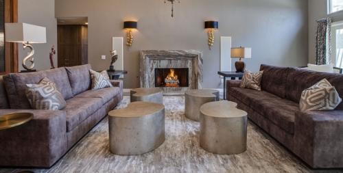 Мебель из стали раньше можно было увидеть только в общественных заведениях. 03