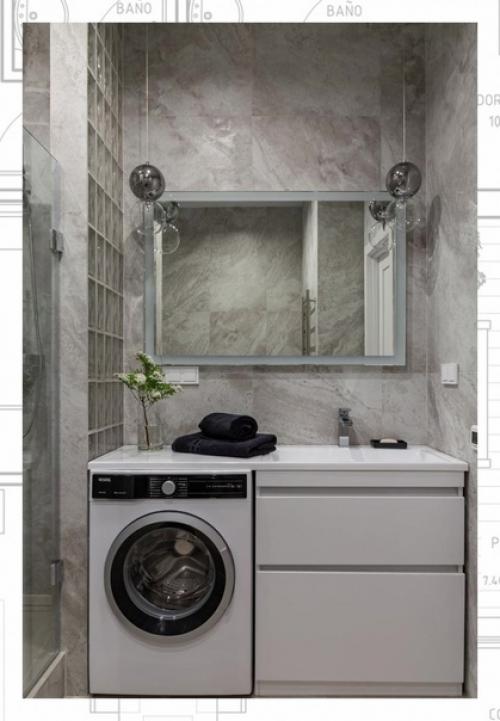 Минималистичный интерьер евротрешки в новостройке с удобной планировкой для семьи из 3-х человек. 07