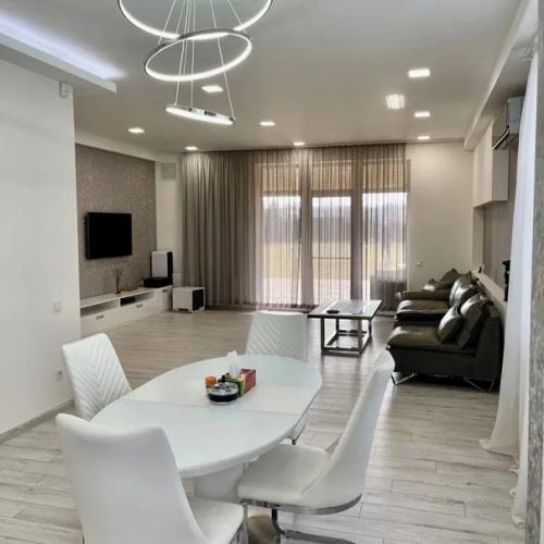 Дом новой постройки. 02