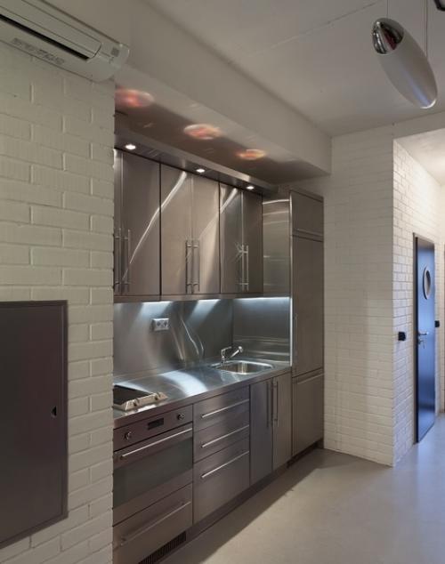 Мебель из стали раньше можно было увидеть только в общественных заведениях. 04