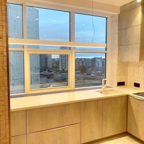 Кухня на лоджии.  Капитальная перепланировка получилась. 05