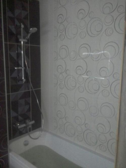 Фото одного из своих давних заказов, был раздельный санузел, заказчик захотел объеденить. 09