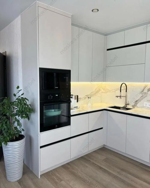 Кухня сразу после монтажа. 03