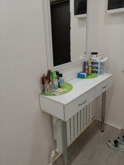 Всем привет!  Подскажите, пожалуйста, как доделать и чем шкаф и приставку? 01