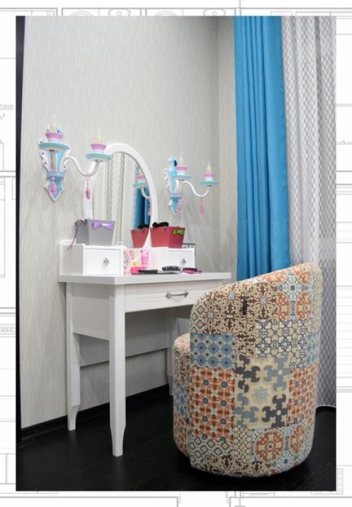 Дочь подросла и возникла потребность в обновлении комнаты. 04