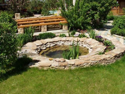 Искусственный водоем как украшение сада и технология его создания. 02