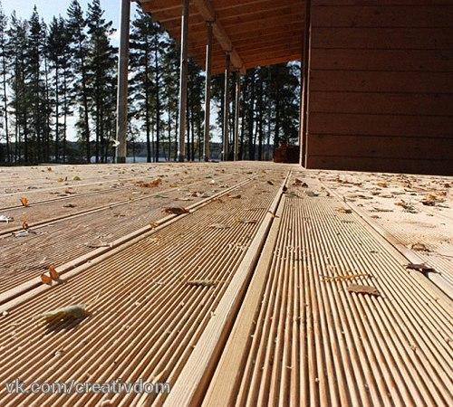 Монтаж террасной доски - это довольно сложный и кропотливый процесс, который требует следования технологии укладки. 09