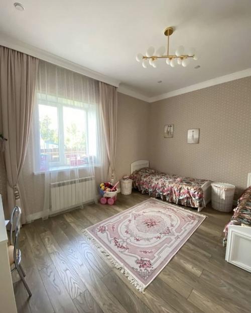 4 комнаты, 150 кв. 02