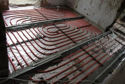 Монтаж водяного теплого пола из сшитого полиэтилена. 01