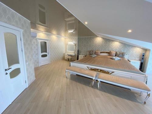 Двухуровневая квартира в доме коттеджного типа. 06