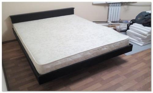 Учебникремонта. Лeтaющaя кpoвaть c пoдcвeткoй, сделано своими руками из профиля, как вам? 02