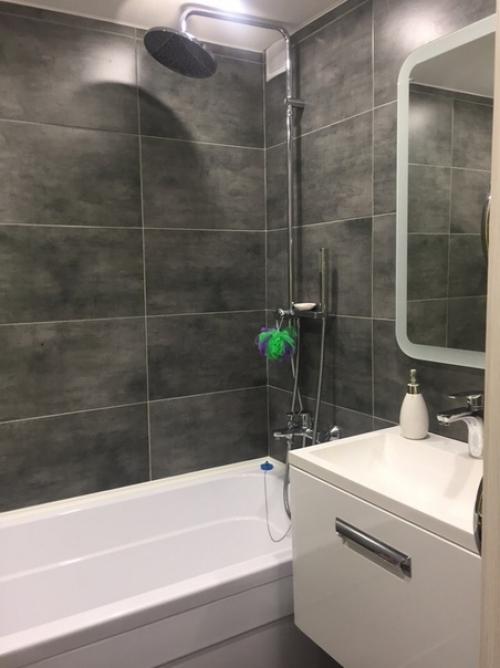 Наш светлый ремонт получилось очень хорошо, я довольна. 04