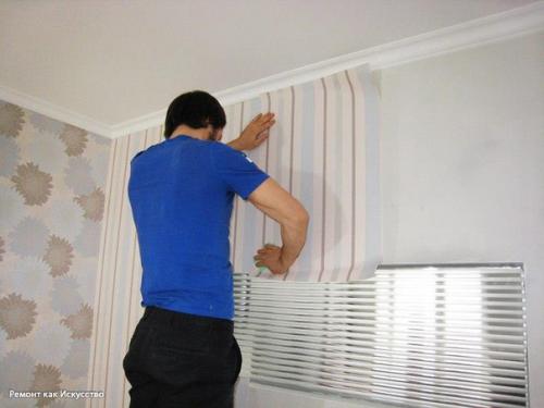 Мы клеим обои. 07