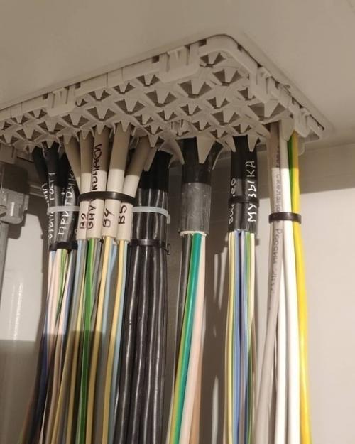 Автop: Алeкceй Антoнeнкo. 07