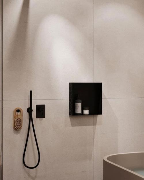 Прекрасный дизайн и очень нетривиальное планировочное решение. 03