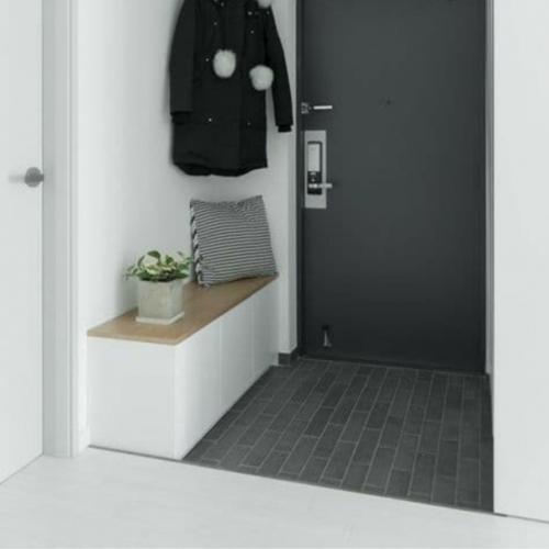 Прихожая - это визитная карточка квартиры. 04