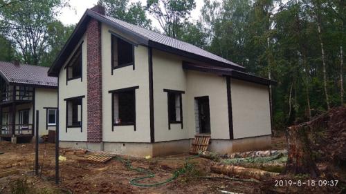 Строили с мая по сентябрь. 04