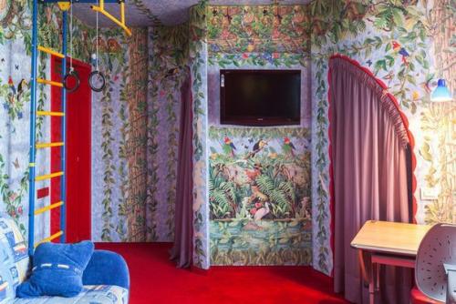 Площадь квартир - 210 кв. 09