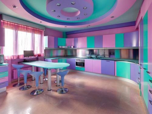 Площадь квартир - 210 кв. 02