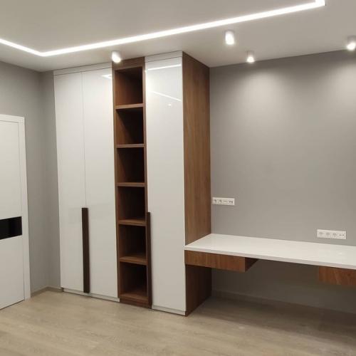 Встроенная мебель в спальню на заказ. 03